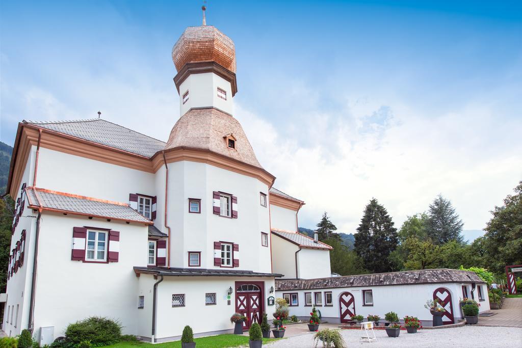 Schlosshotel Mitterhart سشواز المظهر الخارجي الصورة