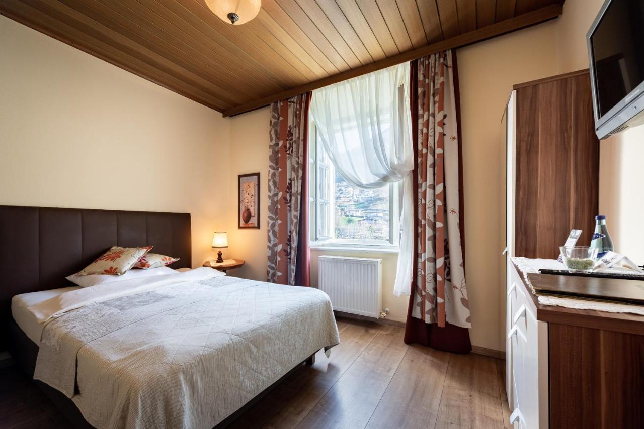 Schlosshotel Mitterhart سشواز المظهر الخارجي الصورة